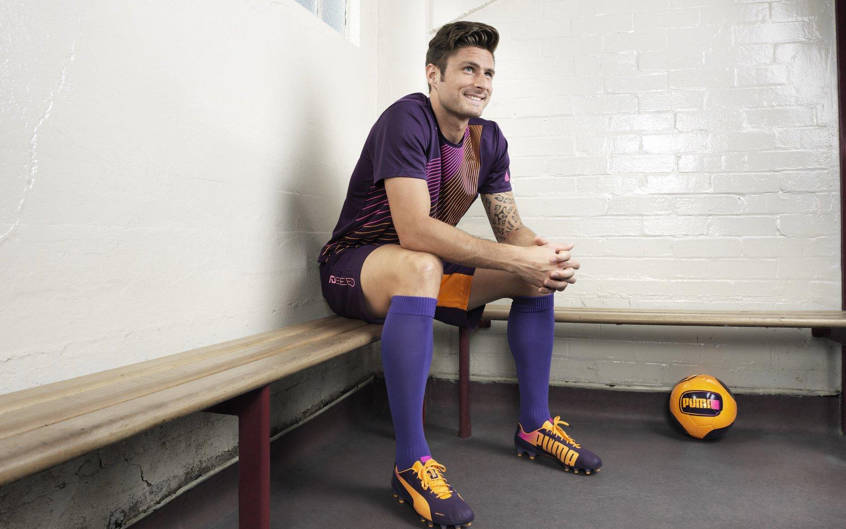 德国半场压制波黑却难破僵局 控球率79%射正数挂零 欧洲杯预选赛现诡异局面