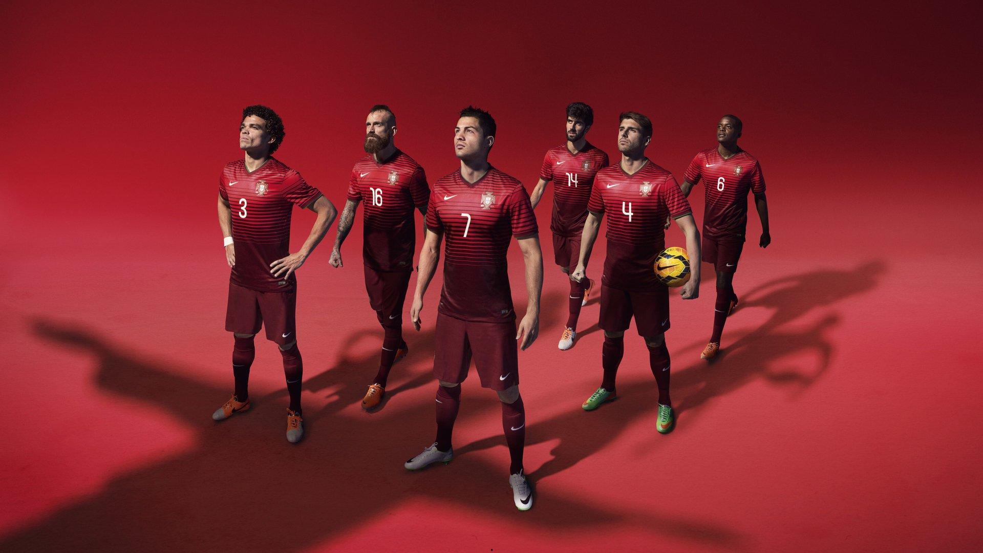 每体,巴萨与特尔施特根的续约僵局持续,球员拒绝签署医疗报告引发关注